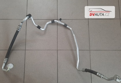 Klimatrubka 1K0820743BQ